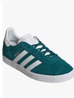 adidas Gazelle size 6